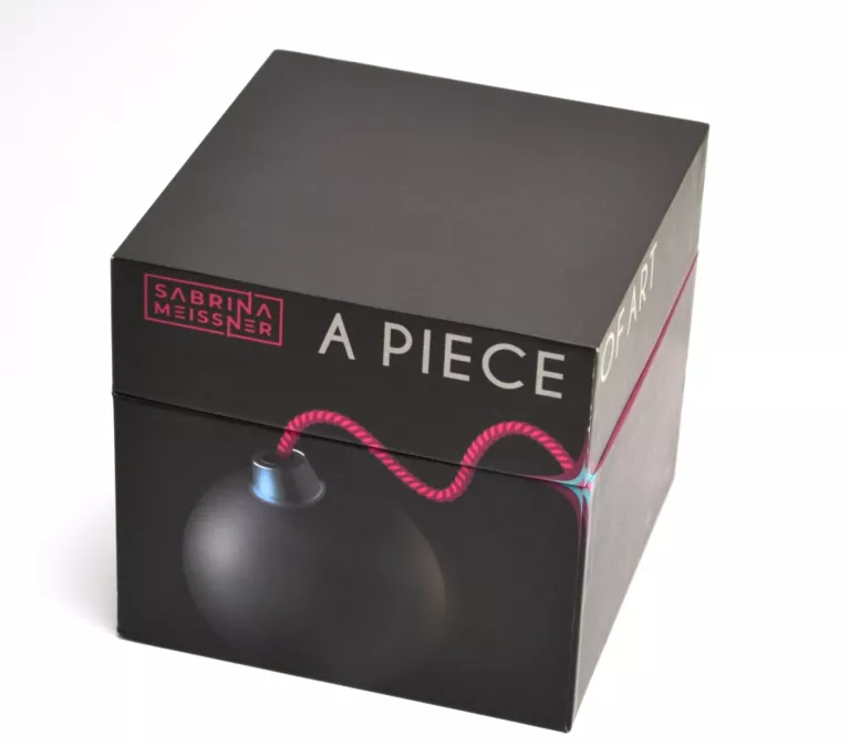 flakon-na-kwiatek-sabrina-meissner-bomb-vase-stan-uzywany