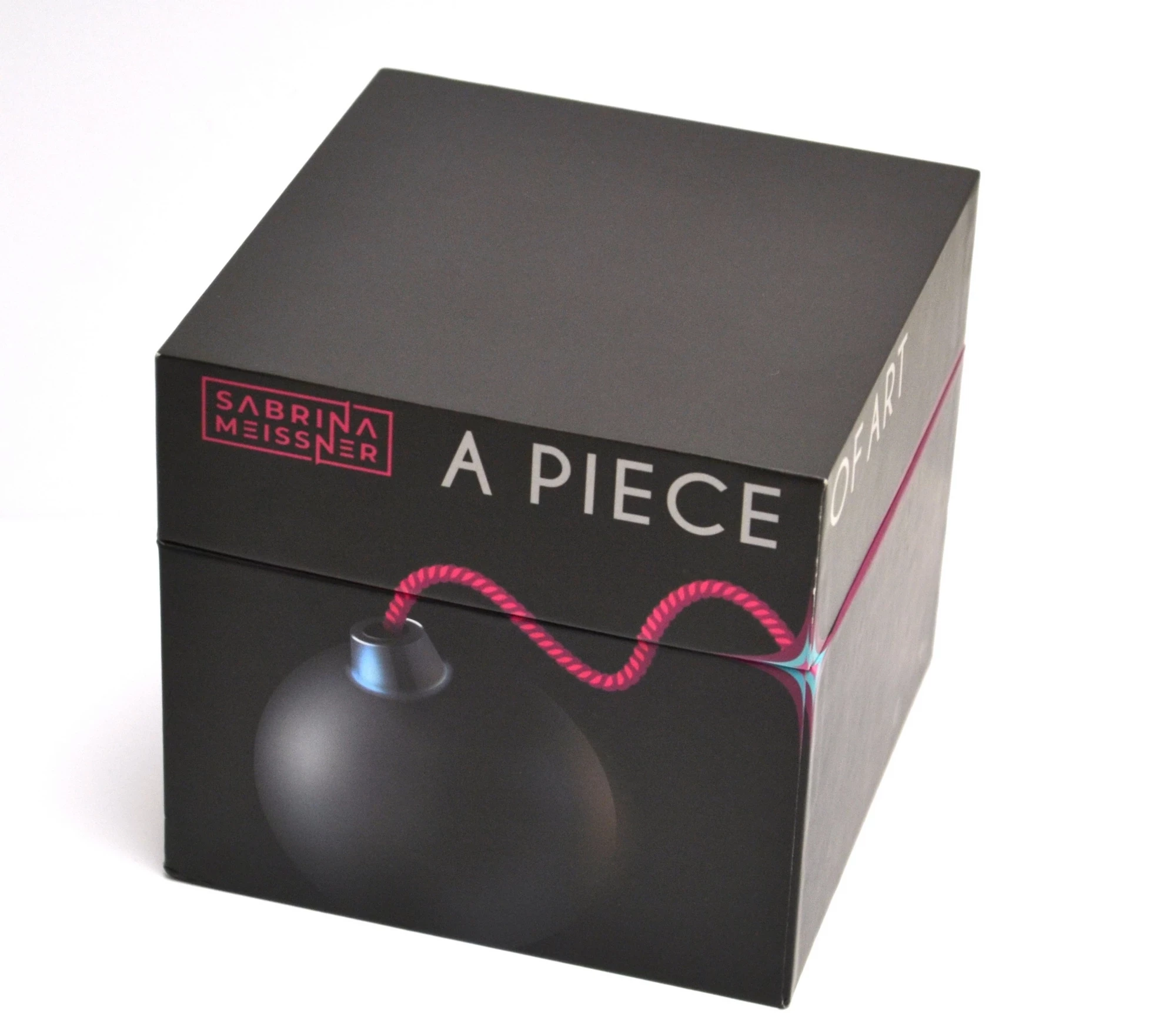 flakon-na-kwiatek-sabrina-meissner-bomb-vase-stan-uzywany