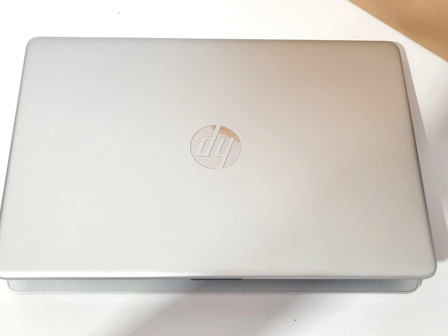 laptop-hp-15s-eq2470nw-8gb512gb-ssdamd-ryzen-3-przekatna-ekranu-156
