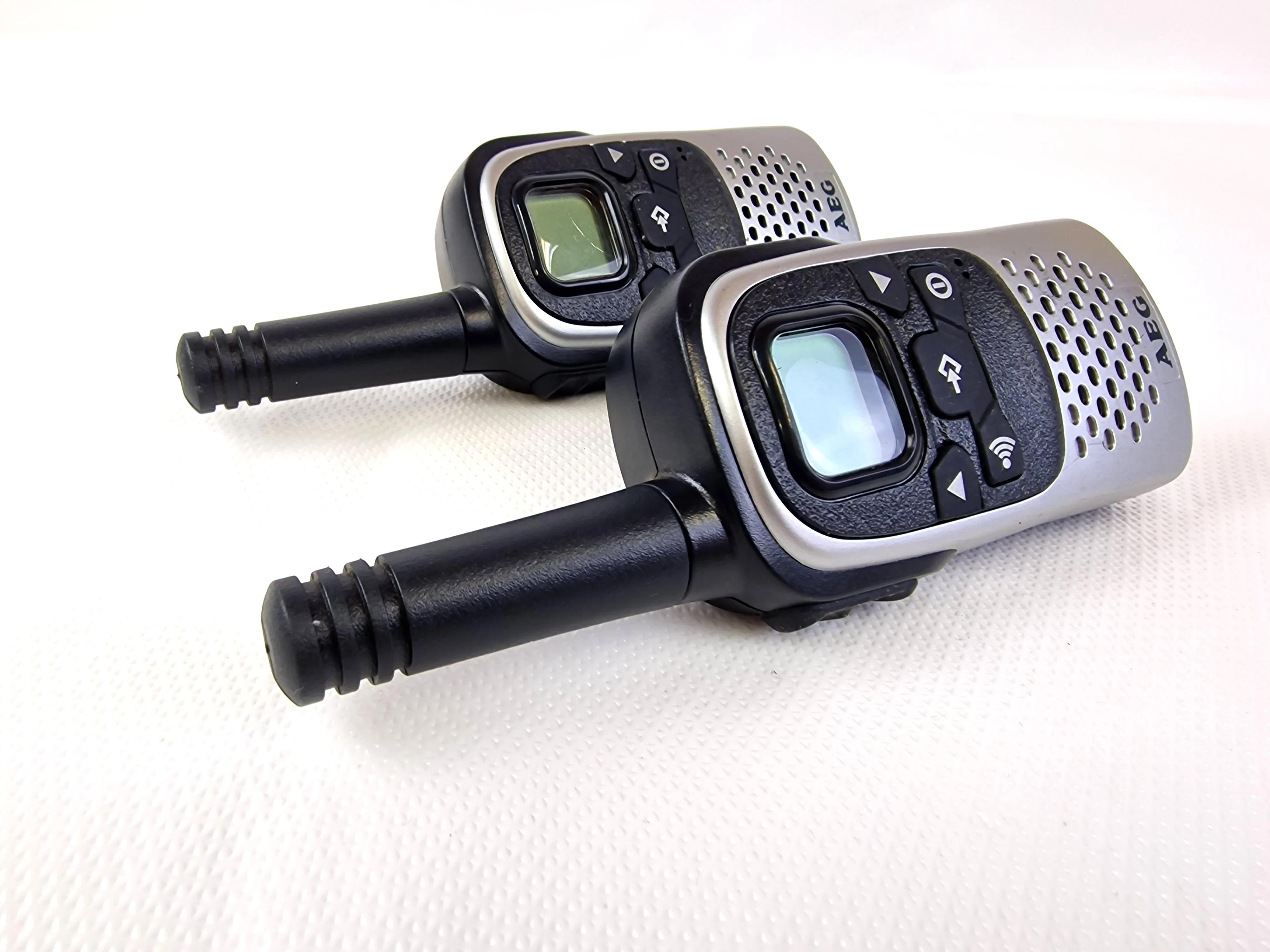 krotkofalowki-pmr-aeg-voxtel-r110-marka-inna