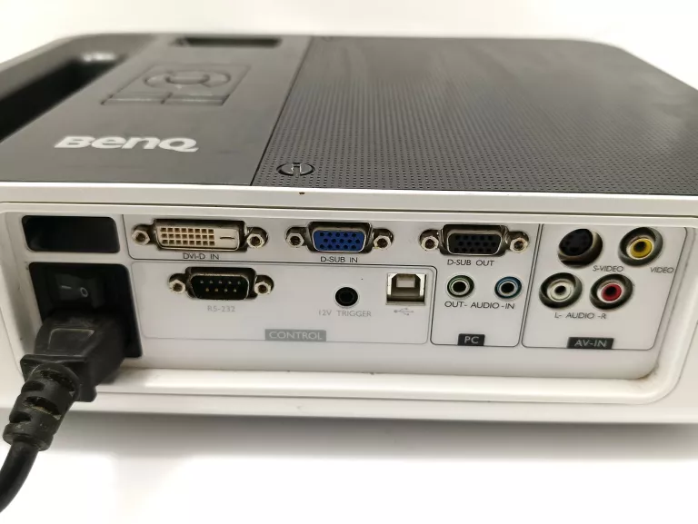 PROJEKTOR BENQ SP820