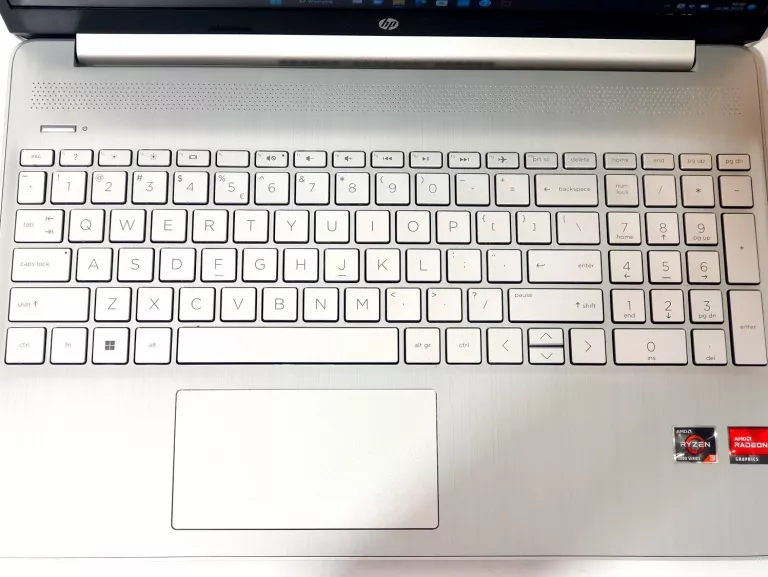 laptop-hp-15s-eq2470nw-8gb512gb-ssdamd-ryzen-3-kod-producenta-15s-eq2470nw