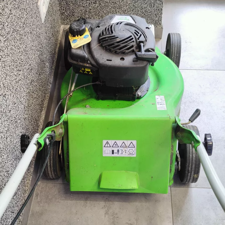 kosiarka-viking-mb-248-bn-pojemnosc-kosza-50