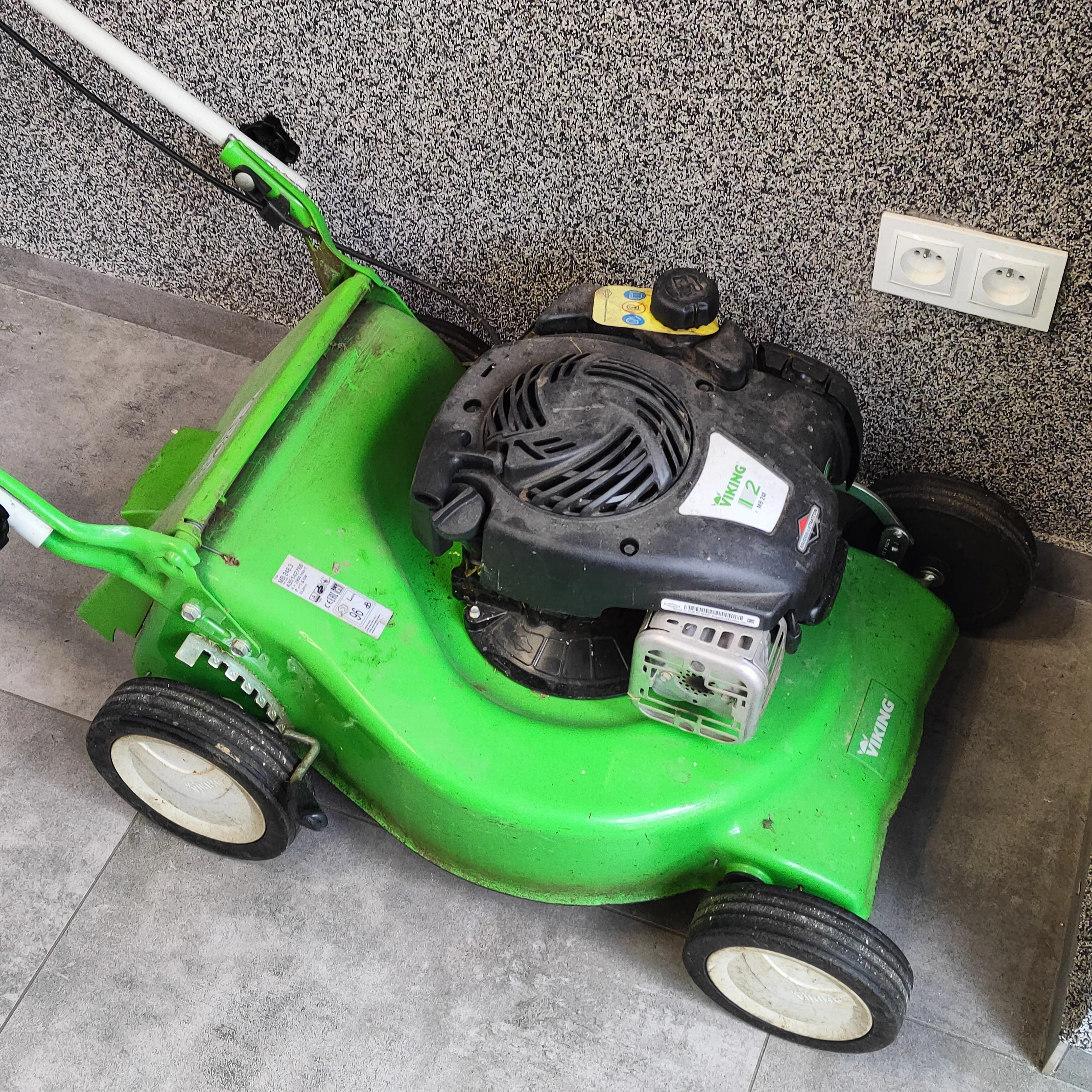 kosiarka-viking-mb-248-bn-stan-uzywany