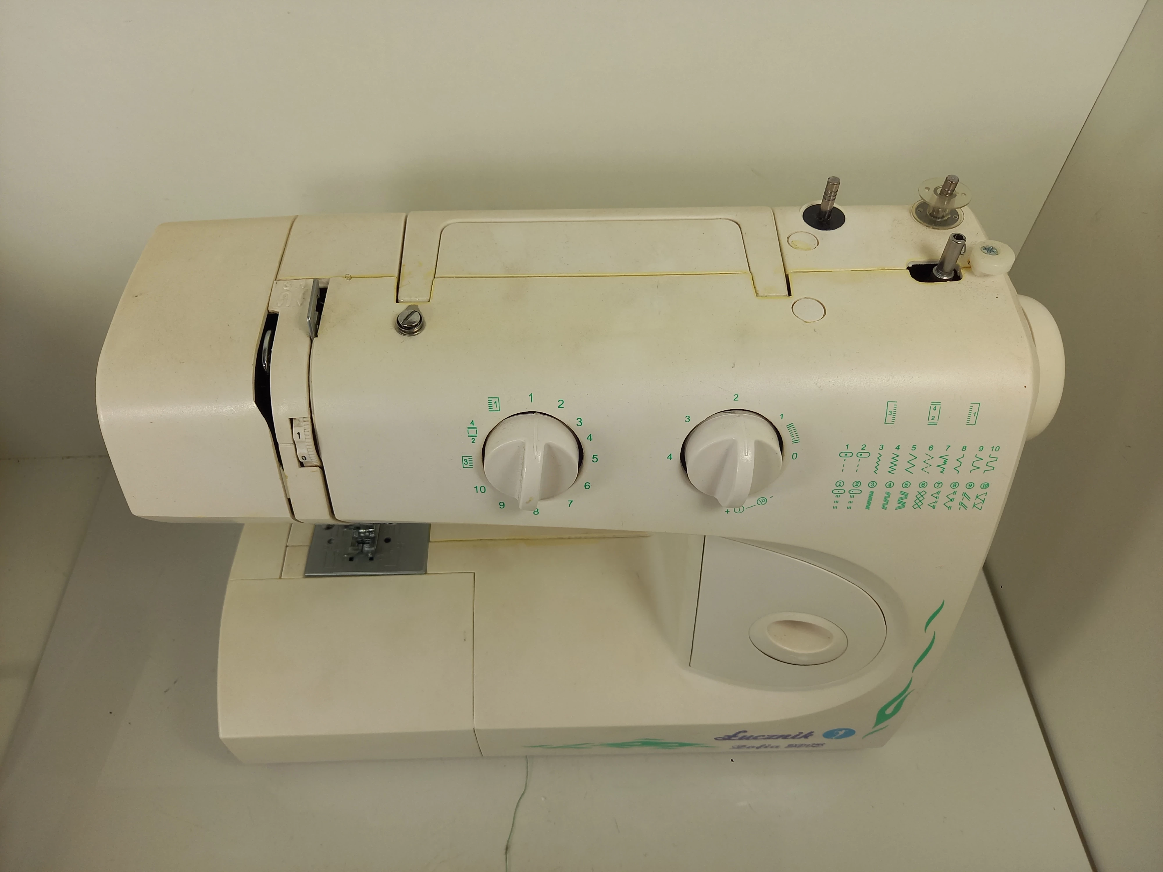 maszyna-do-szycia-lucznik-zofia-2015-pudelko-kod-producenta-zofia-2015