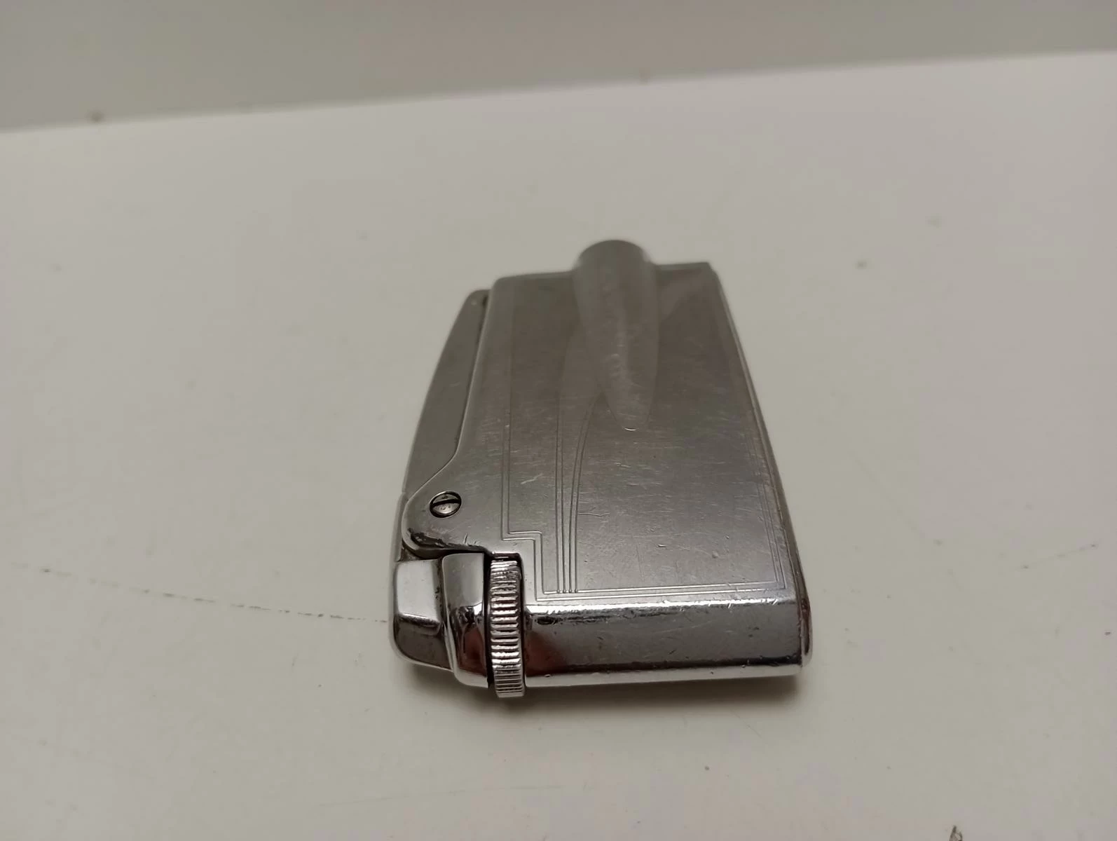 zapalniczka-ronson-varaflame-stan-do-renowacji