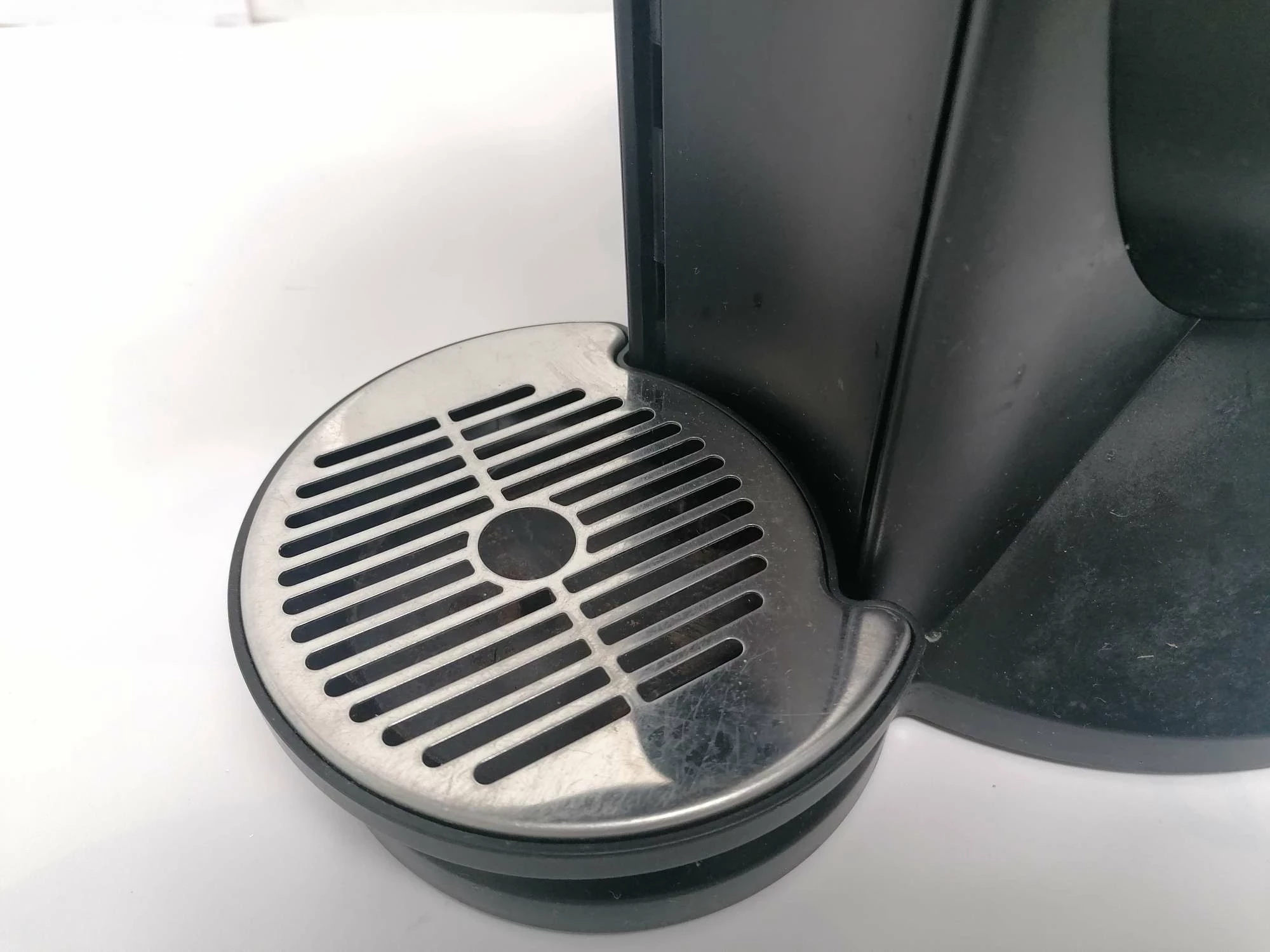 ekspres-krups-nescafe-dolce-gusto-melodyii-kp2100-rodzaje-kawy-kapsulki