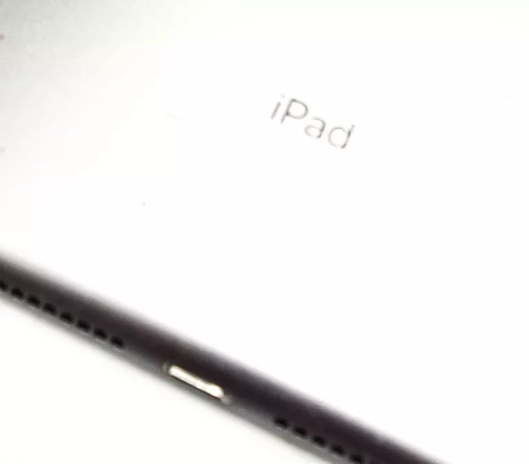 TABLET APPLE IPAD A1893 ETUI 128GB MR7J2FD/A