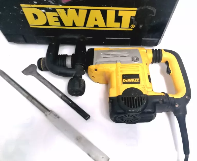 DEWALT D25831K-QS MŁOT KUJĄCY DŁUTA USZKODZONY