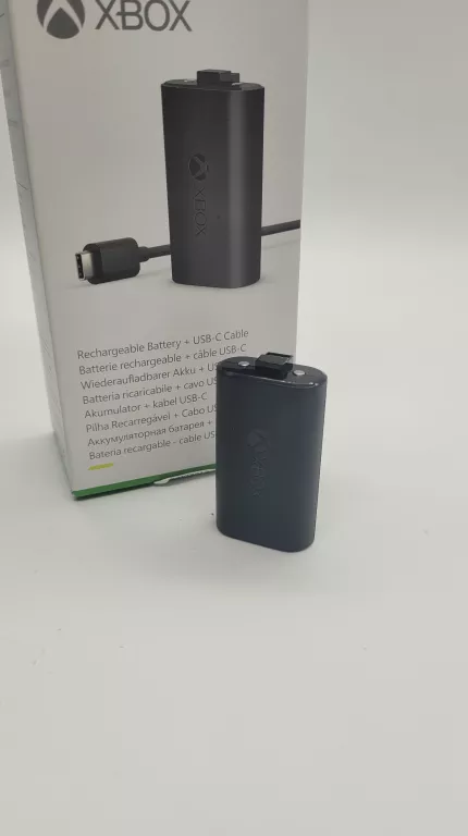 MICROSOFT AKU XBOX SERIES S/X + KABEL USB-C