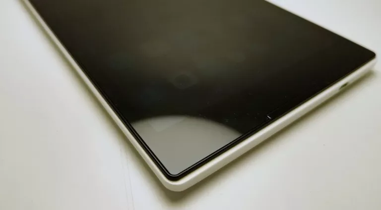 TABLET LENOVO TAB S8-50L KOMPLET SIM