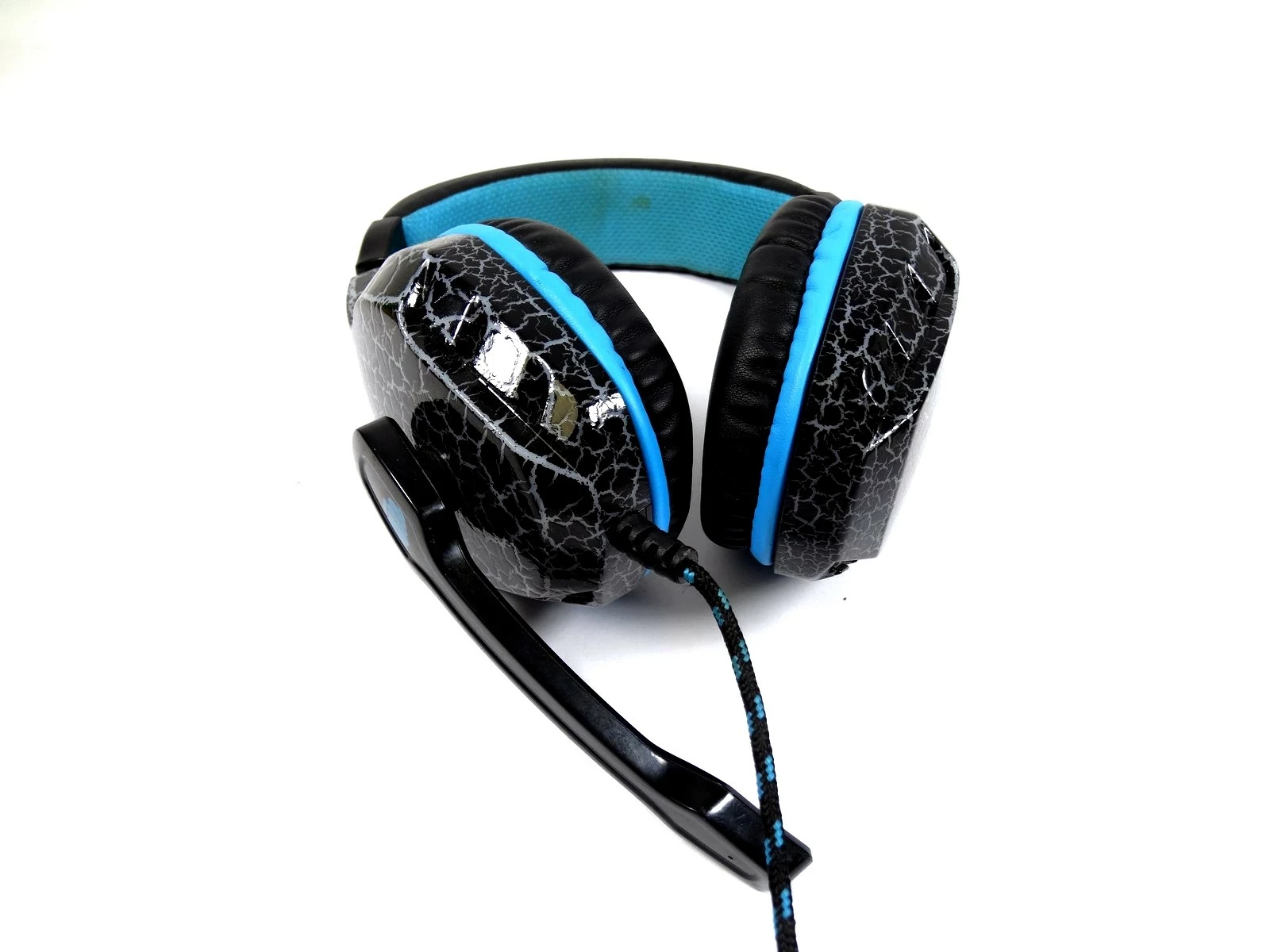 sluchawki-fury-hellcat-rodzaj-sluchawek-nauszne