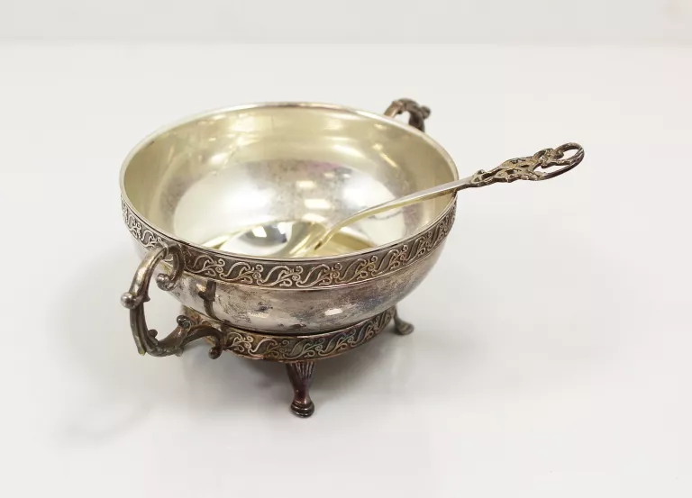 srebrna-cukiernica-z-lyzeczka-proba-925-25046g-material-dominujacy-srebro