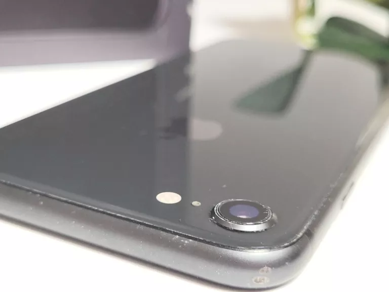 IPHONE 8 NA CZĘŚCI ZABLOKOWANY ICLOUD