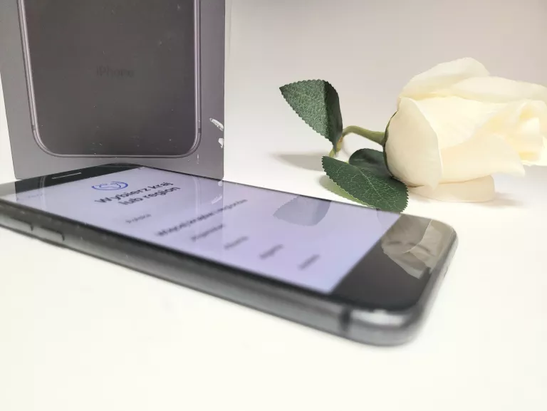 IPHONE 8 NA CZĘŚCI ZABLOKOWANY ICLOUD