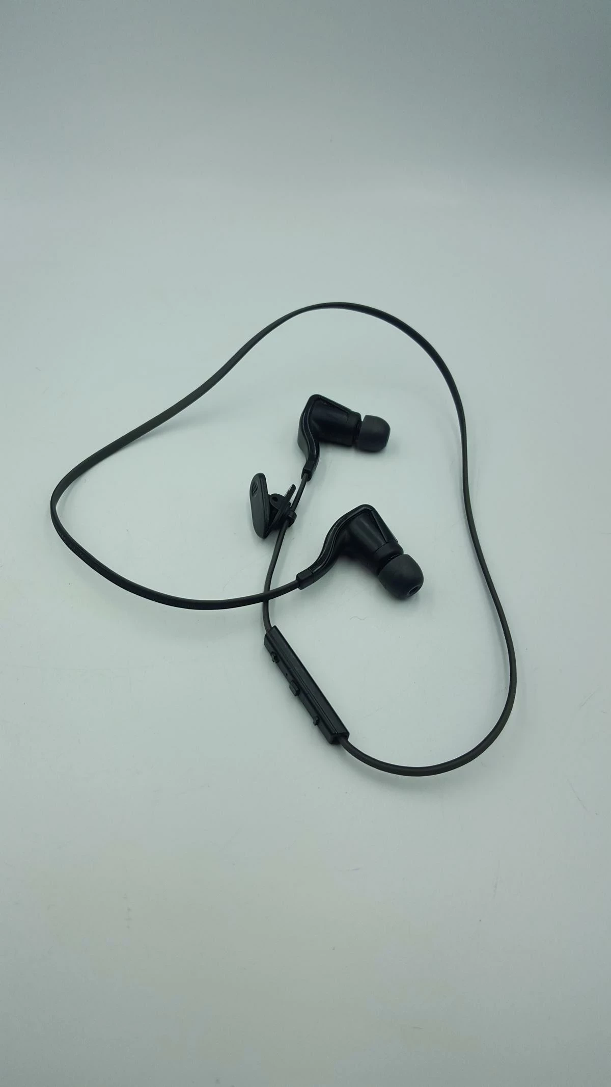 sluchawki-bt-plt-bbt-go-2-plantronics-backbeat-go2-stan-uzywany