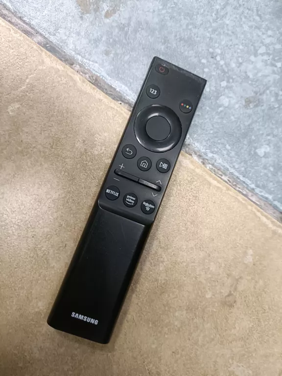 samsung-ue55au7172uxxh-smart-tv-led-4k-typ-telewizora-led