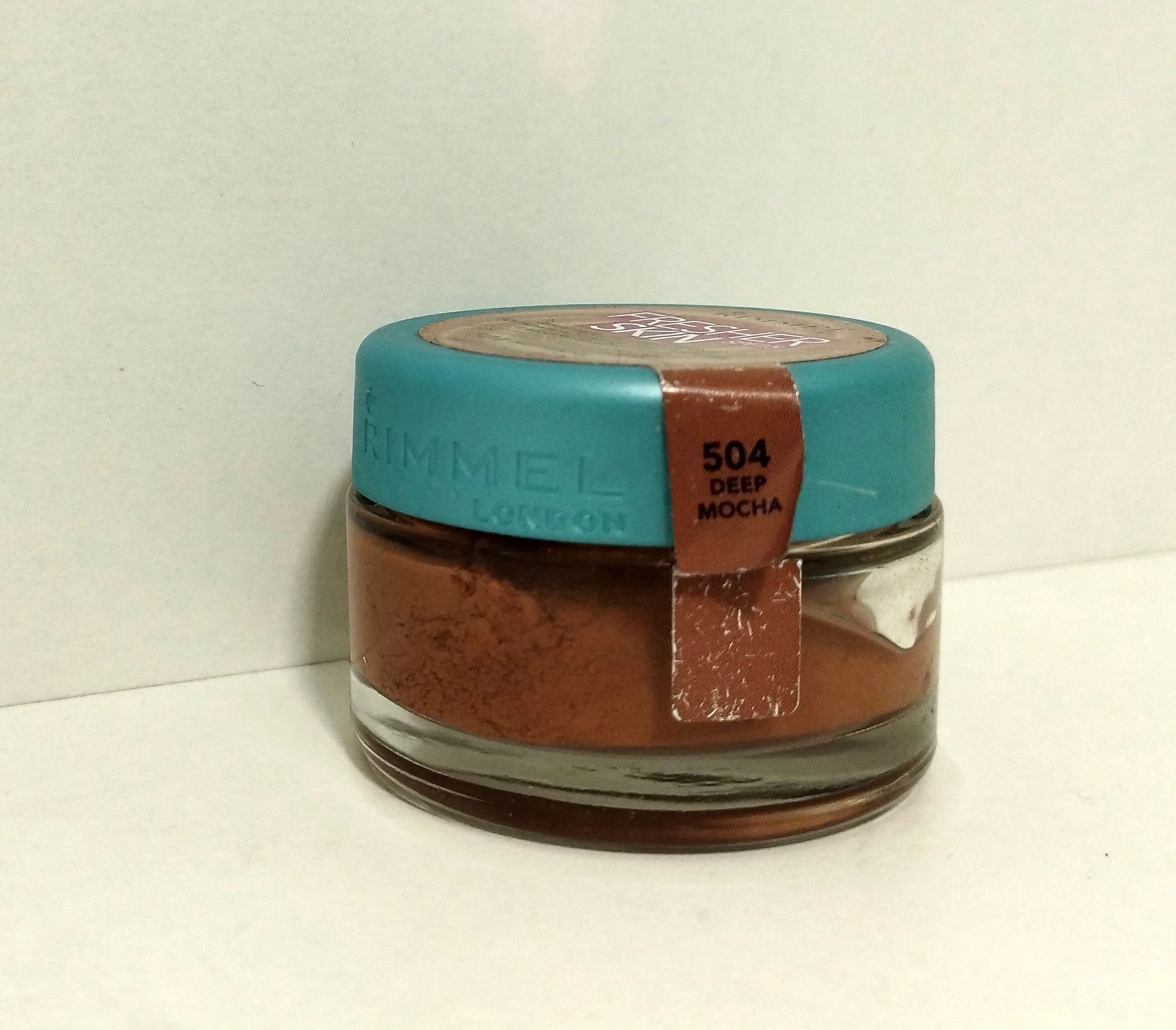 podklad-rimmel-fresher-skin-504-deep-mocha-ean-gtin-3614222753902