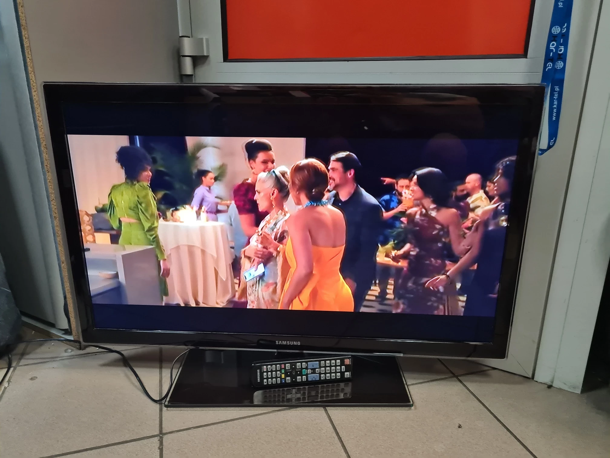 telewizor-samsung-ue37d5500-full-hd-led-stan-uzywany