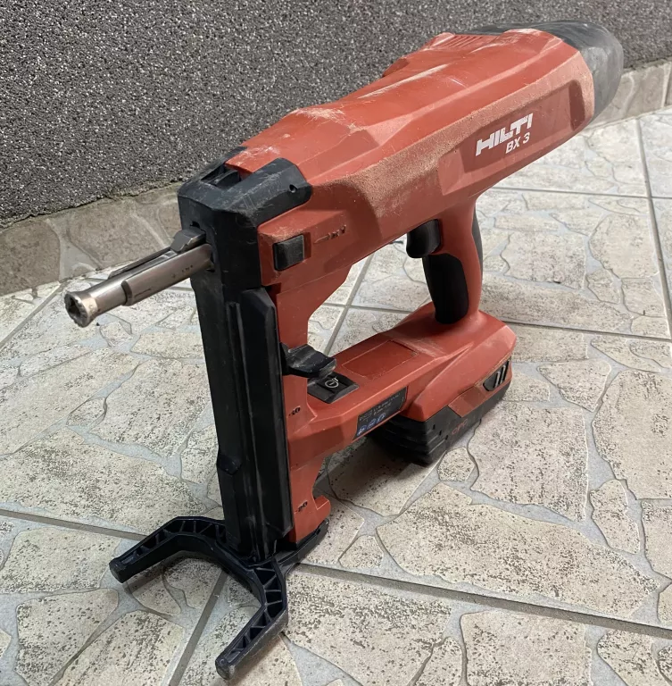 osadzak-hilti-bx3-stan-uzywany