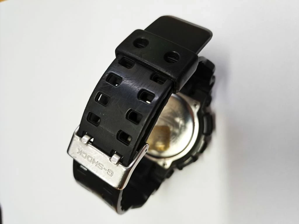 zegarek-meski-casio-g-shock-ga-100-5081-ksztalt-koperty-okragla