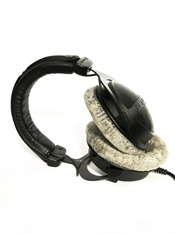 SŁUCHAWKI BEYERDYNAMIC DT 770 PRO 32 OHM