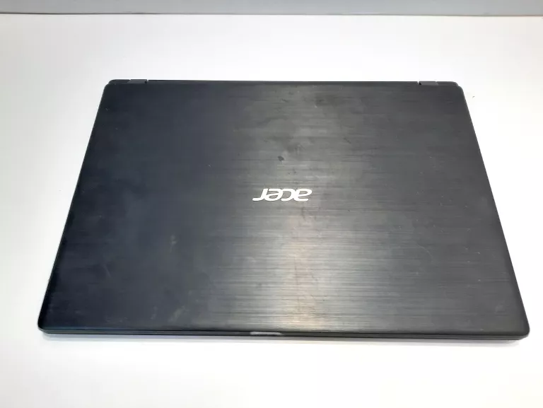 LAPTOP ACER ASPIRE 1 CELER/4GB/60GB WIN11