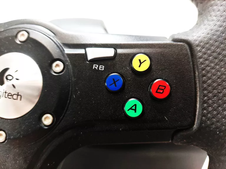 KIEROWNICA LOGITECH DRIVEFX RACING WHEEL