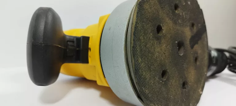 SZLIFIERKA MIMOŚRODOWA DEWALT D26410