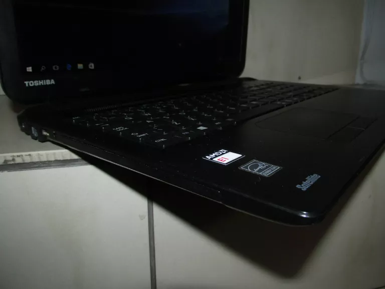 LAPTOP TOSHIBA SATELLITE C50D-B-120