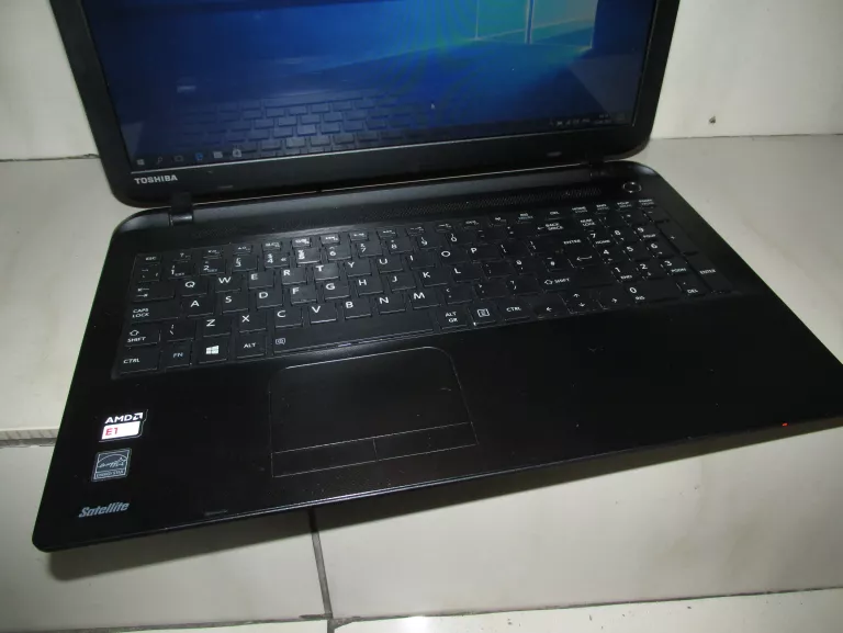 LAPTOP TOSHIBA SATELLITE C50D-B-120