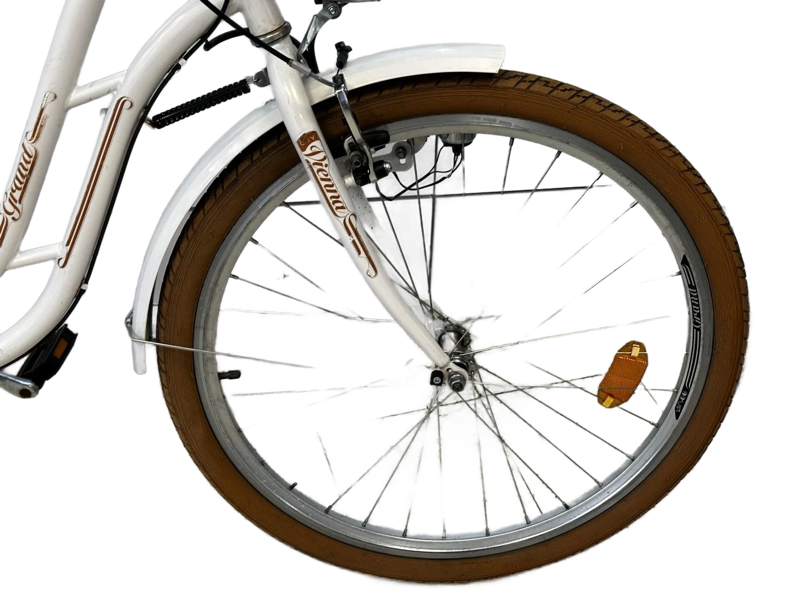 rower-damski-biala-damka-grand-rozmiar-kola-26
