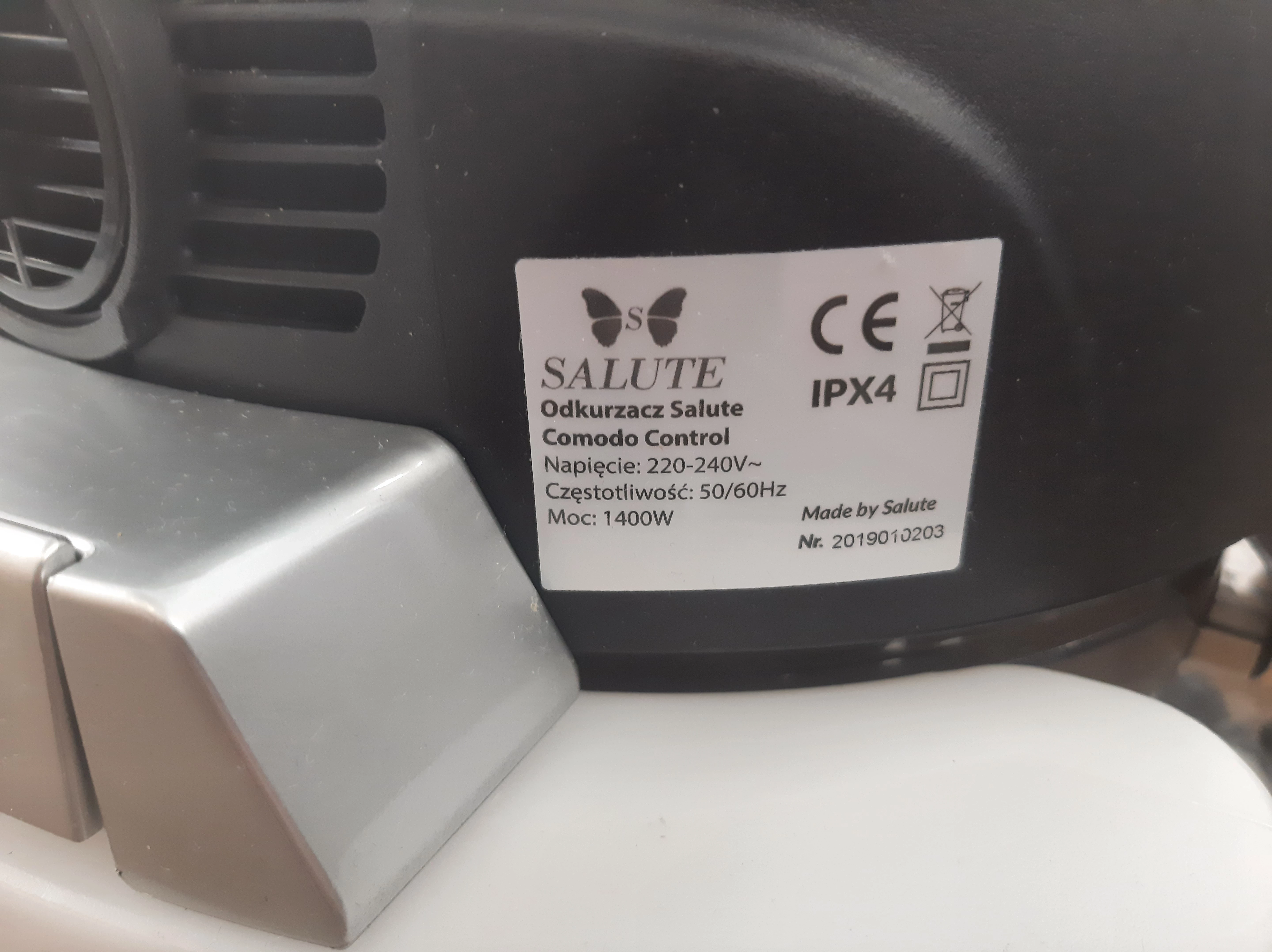 odkurzacz-pioracy-salute-comodo-control-ean-gtin-0002021520208