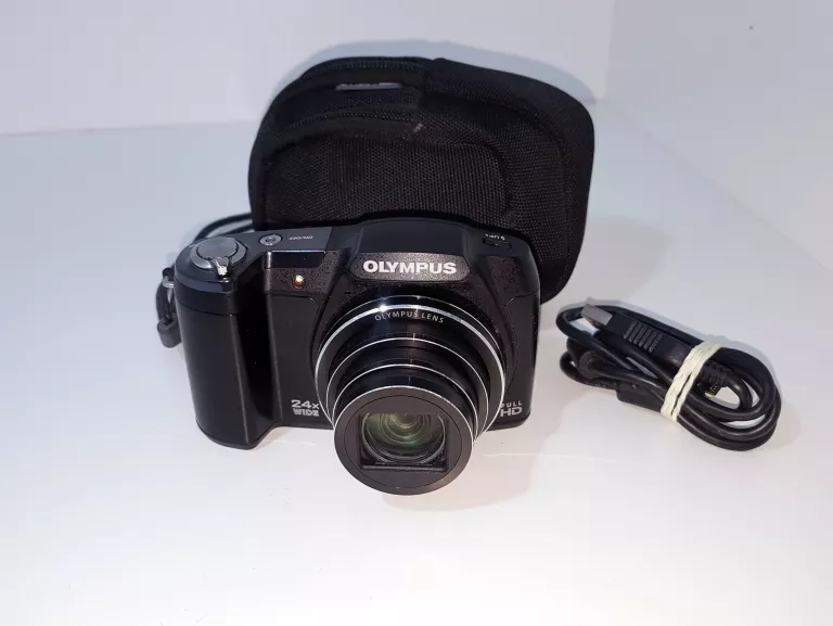 APARAT OLYMPUS STYLUS SZ-17 16,0MPIX + KABEL