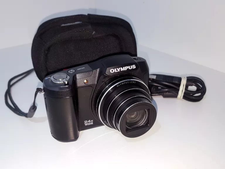 APARAT OLYMPUS STYLUS SZ-17 16,0MPIX + KABEL