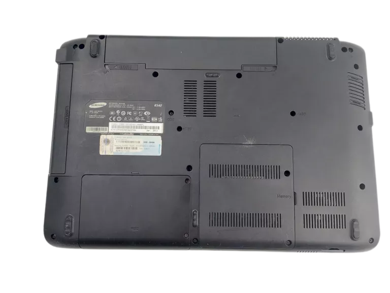 laptop-samsung-r540-i3-3320gb-przekatna-ekranu-136