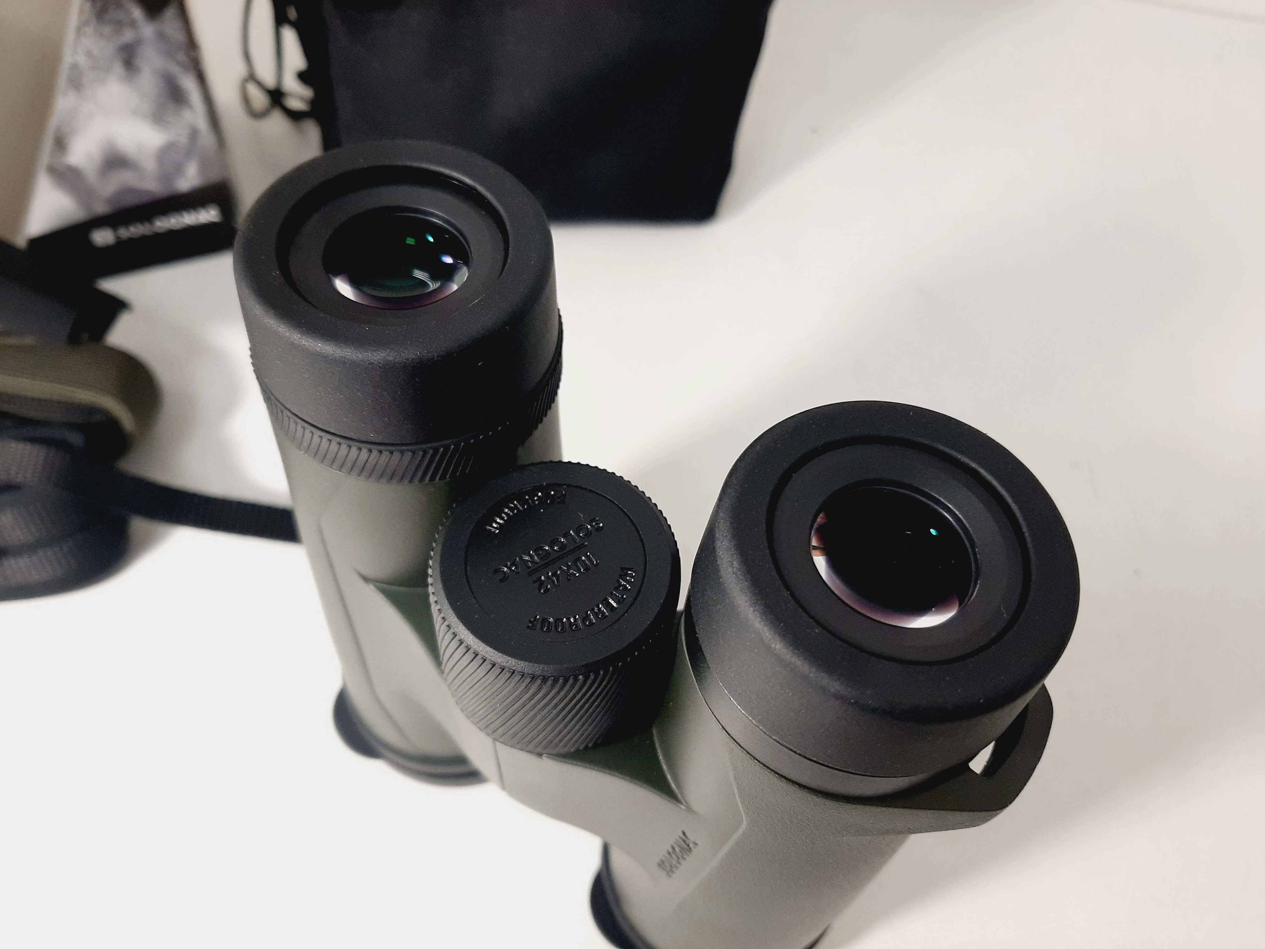 lornetka-mysliwska-solognac-500-10x42-model-500