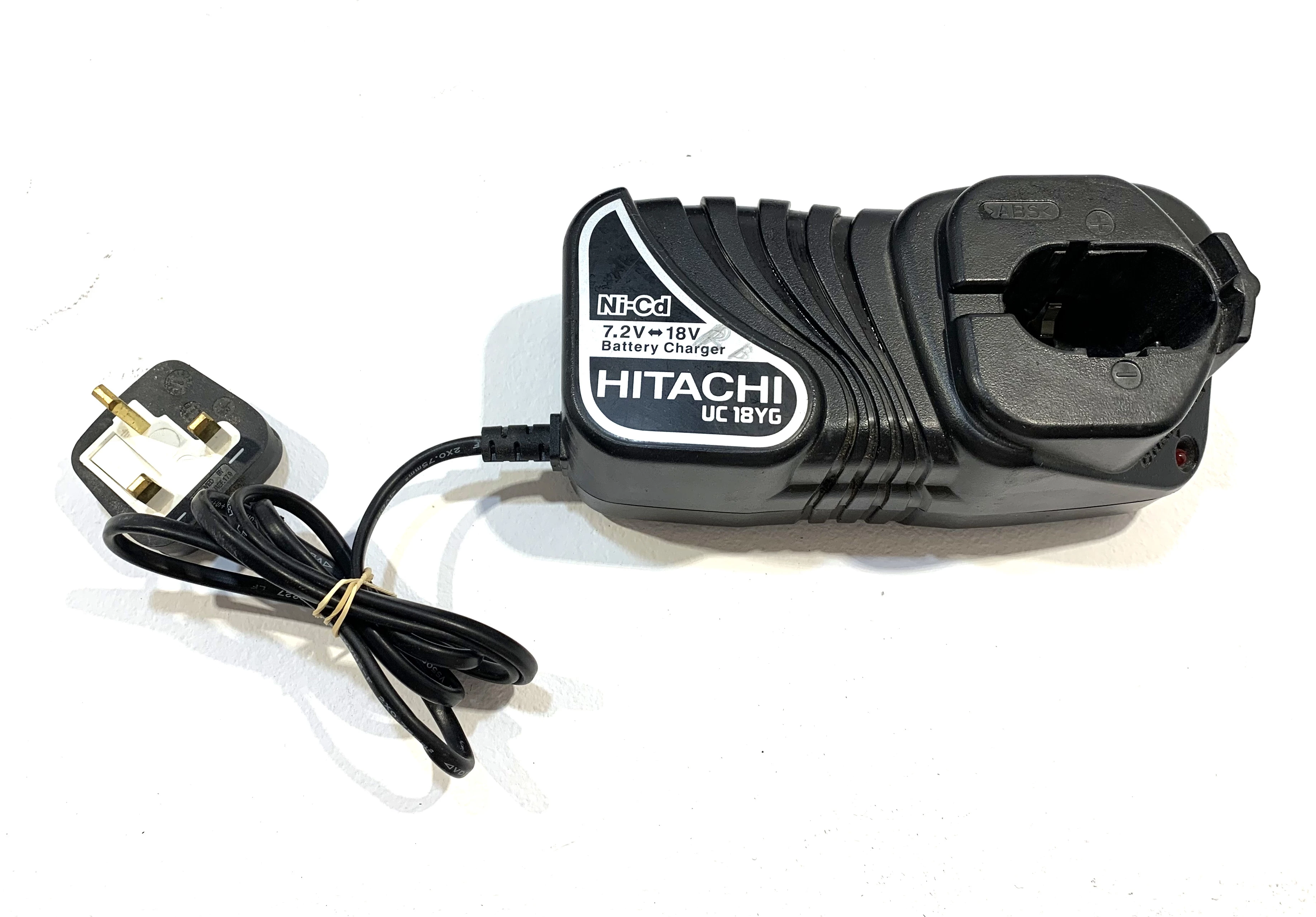 gwozdziarka-gazowa-akumulatorowa-hitachi-nr90gc2-marka-hitachi