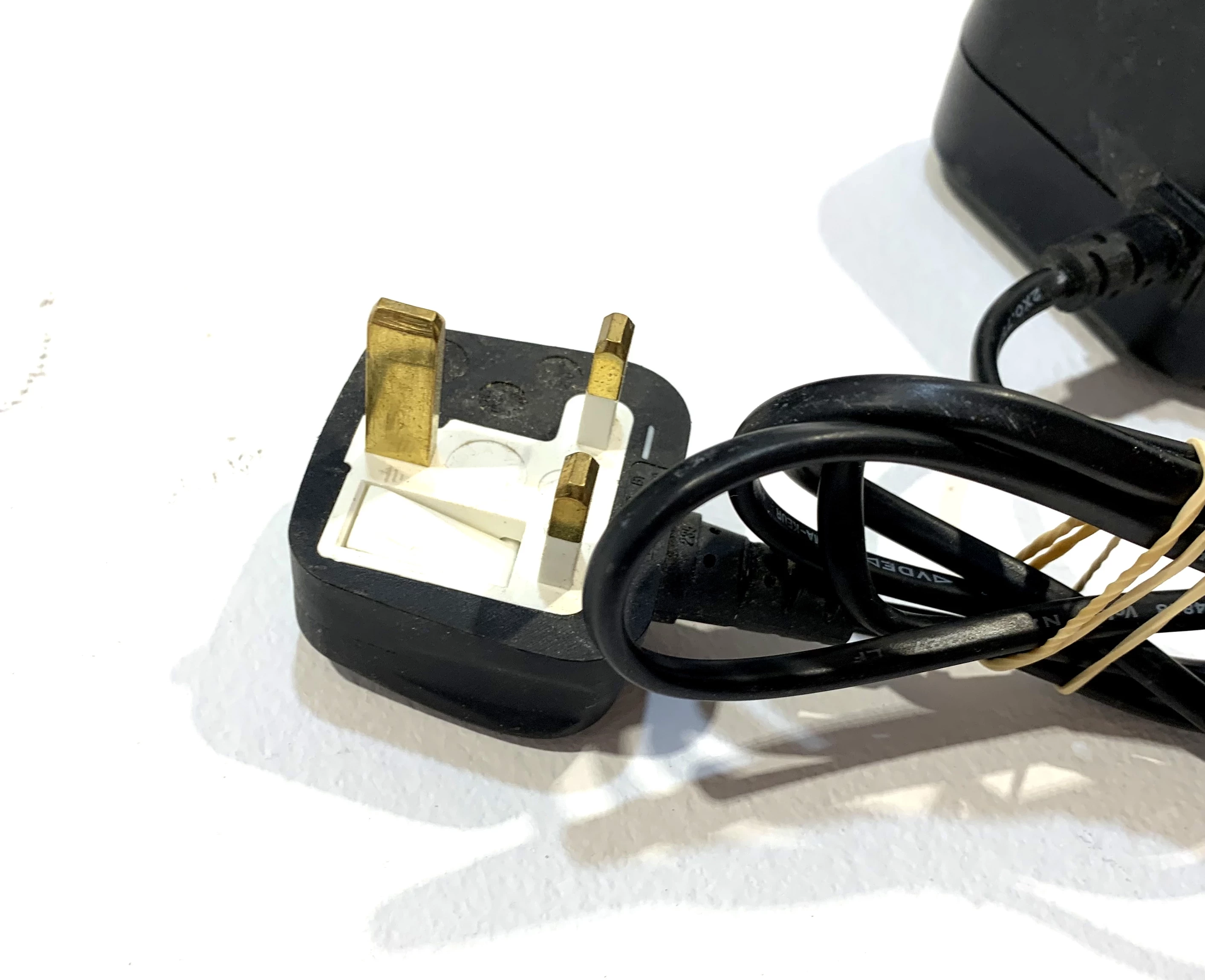 gwozdziarka-gazowa-akumulatorowa-hitachi-nr90gc2-kod-producenta-90gr2