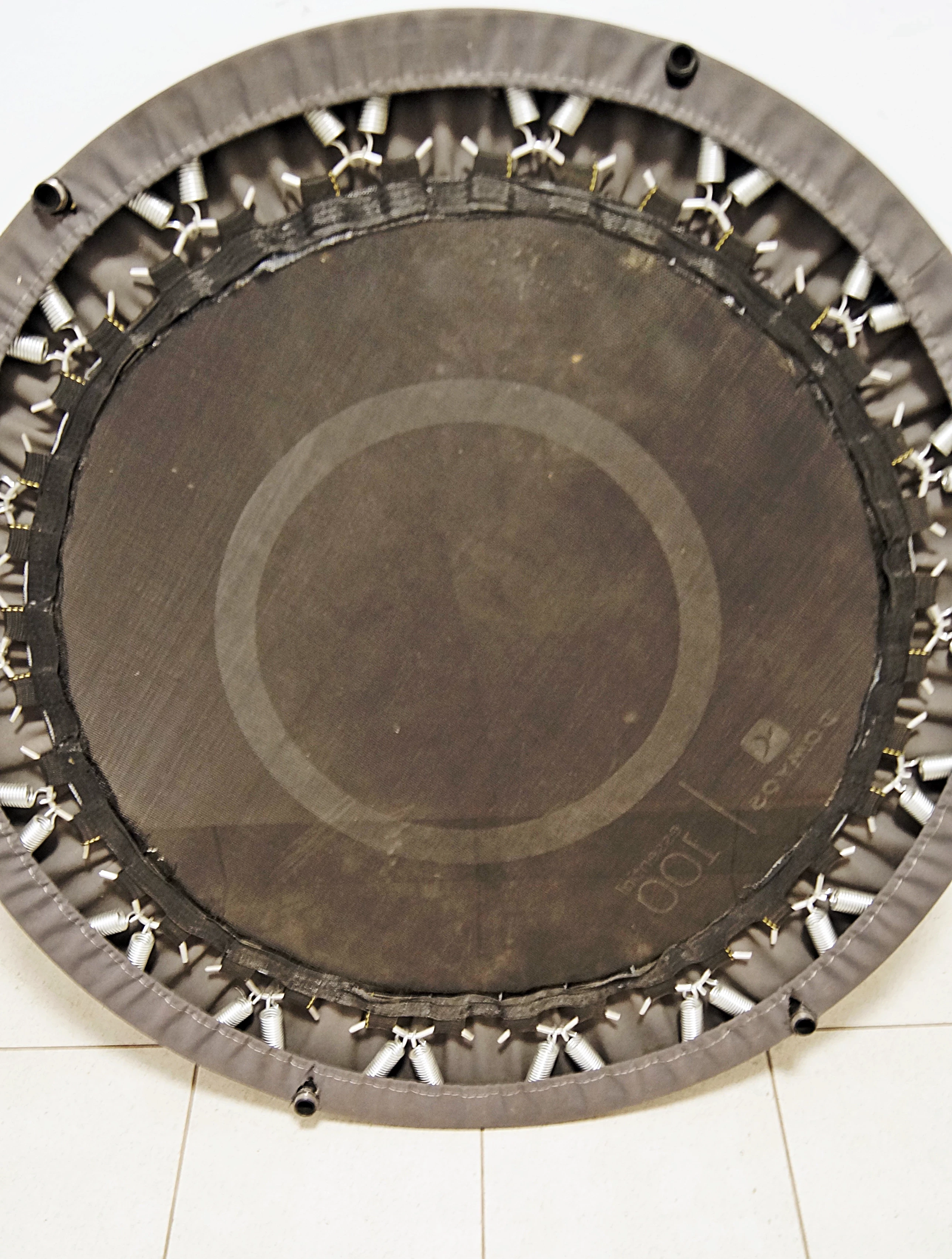 domyos-trampolina-essential-100-kod-producenta-0000