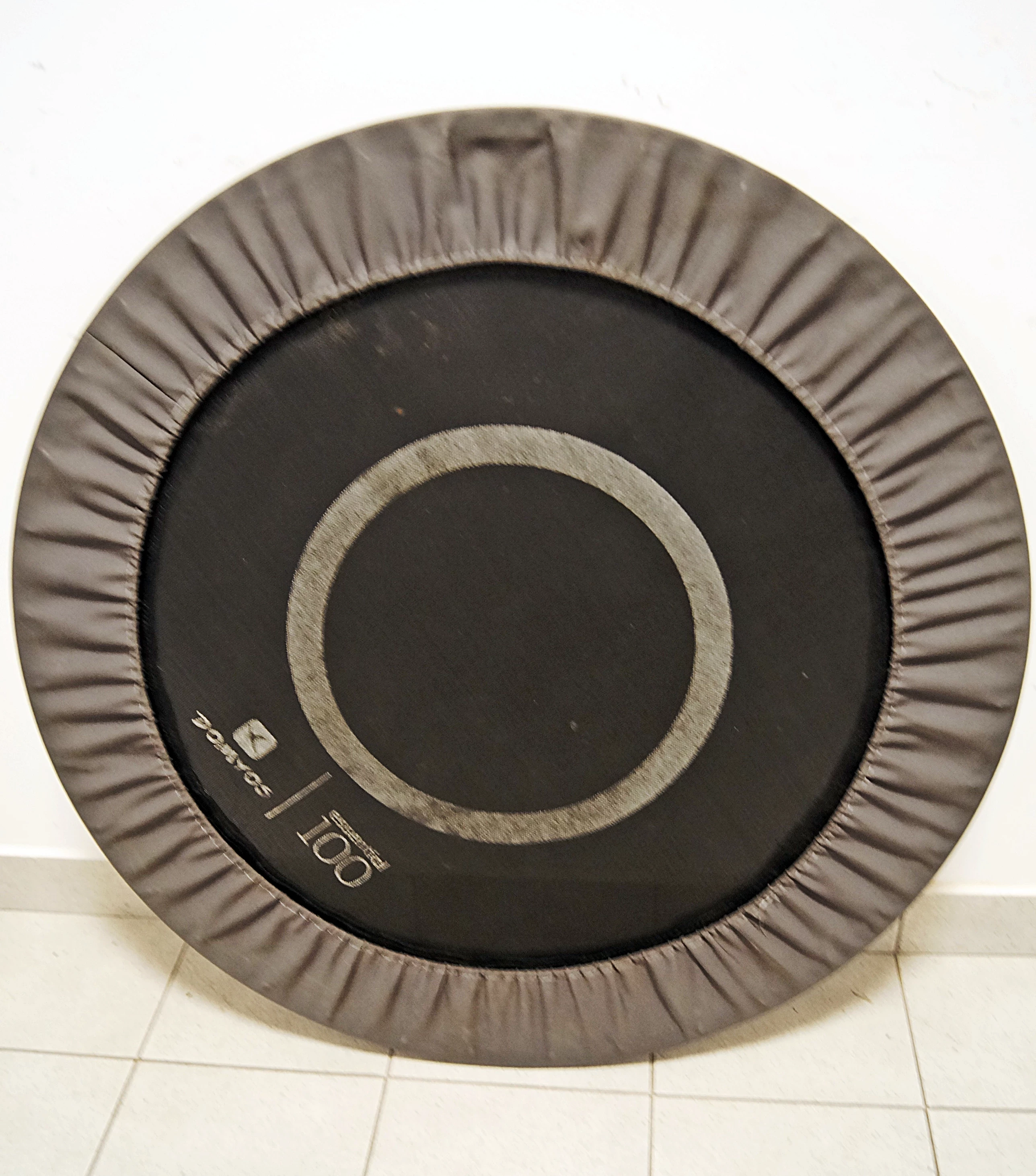 domyos-trampolina-essential-100-marka-domyos