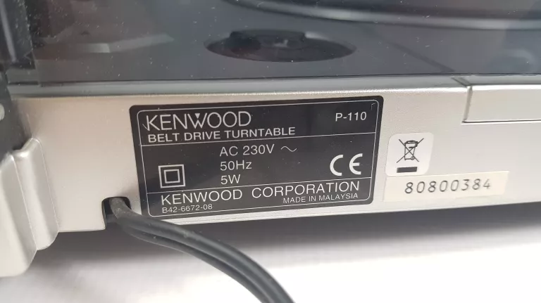 kenwood-p110-mini-gramofon-polautomat-z-preampem-typ-wkladki-elektromagnetyczna-mm