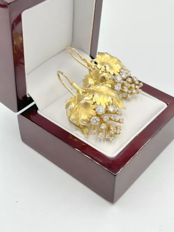 zlote-kolczyki-z-brylantami-190ct-750-1407g-kolor-dominujacy-zloty