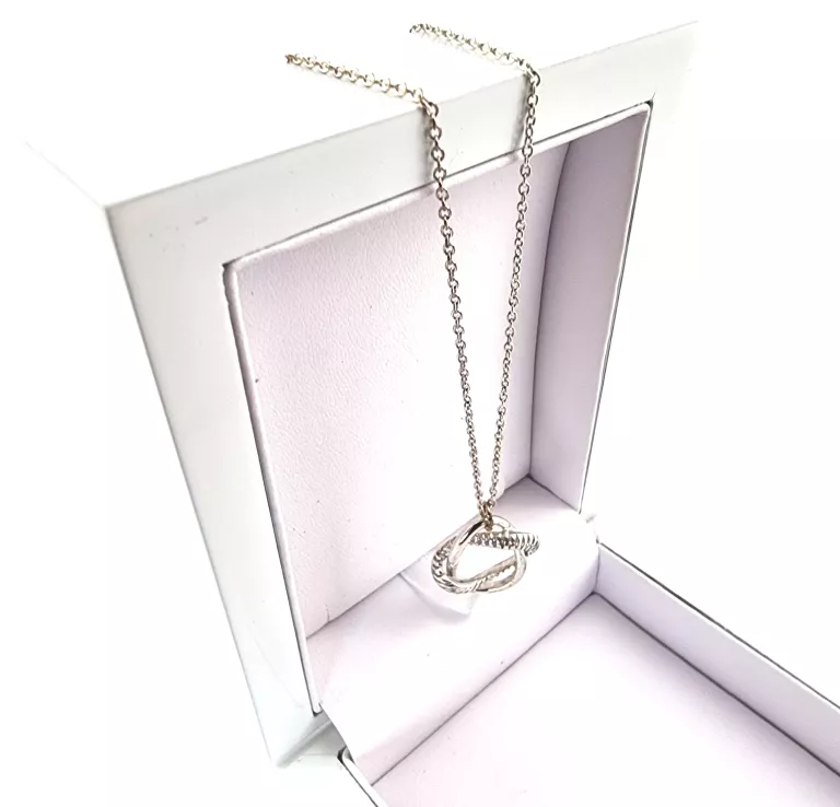 srebrny-lancuszek-z-zawieszka-pr925-461g-stan-uzywany