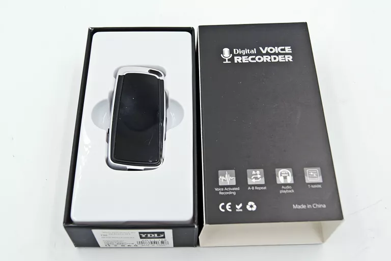 DIGITAL VOICE RECORDER UKRYTA KAMERKA/DYKTAFON
