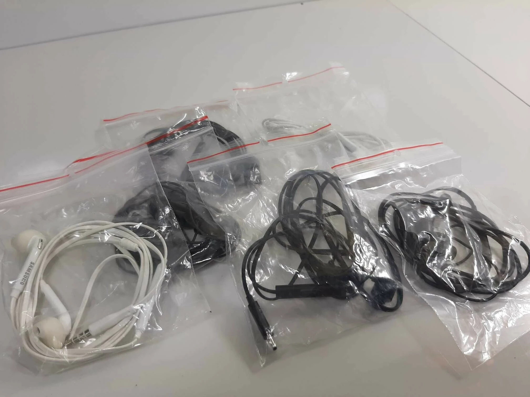 sluchawki-typ-c-jack-tarnogorska-26-gliwice-g1