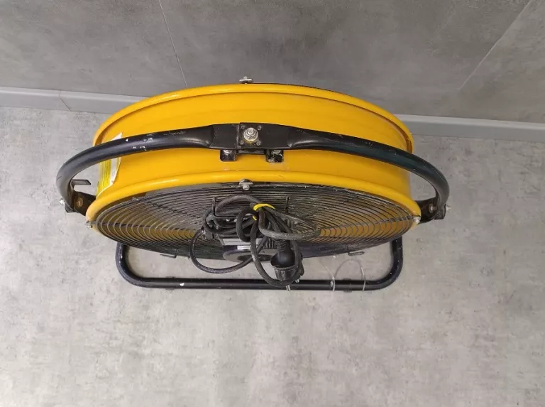 WENTYLATOR OSIOWY MASTER DF-20P