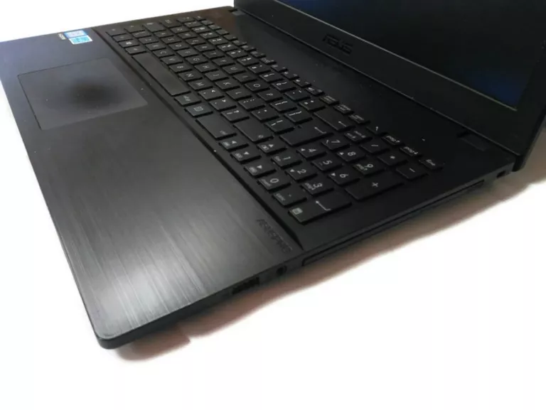 LAPTOP ASUS P2530U ( Z HASŁEM) USZK.