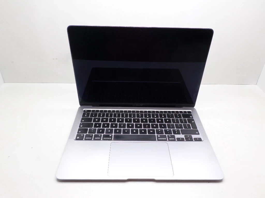 laptop-apple-a2337-m1-8gb-256gb-plocka-12-sierpc