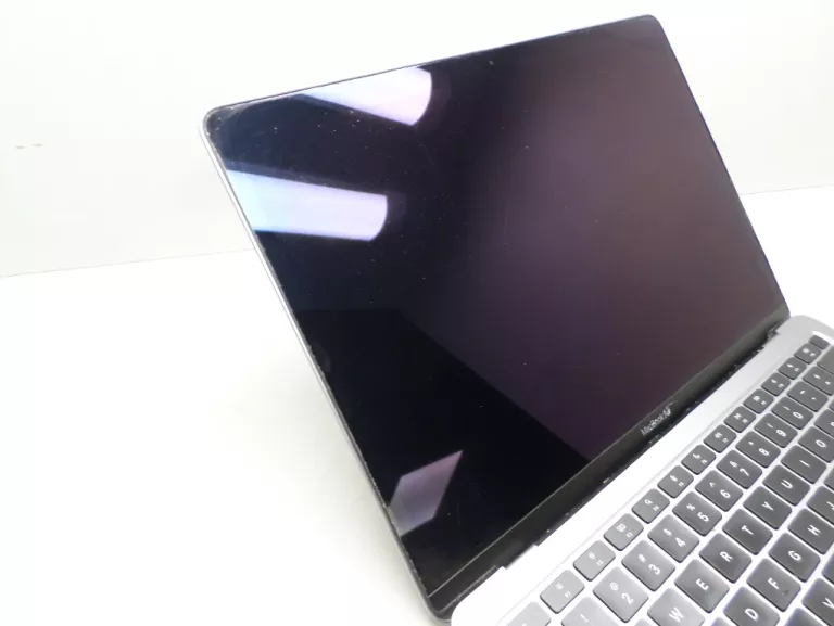 LAPTOP APPLE A2337 M1 8GB/ 256GB